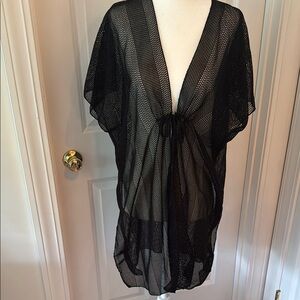 Elegant Black Swim Coverup with Sheer Kimono Sleeves
